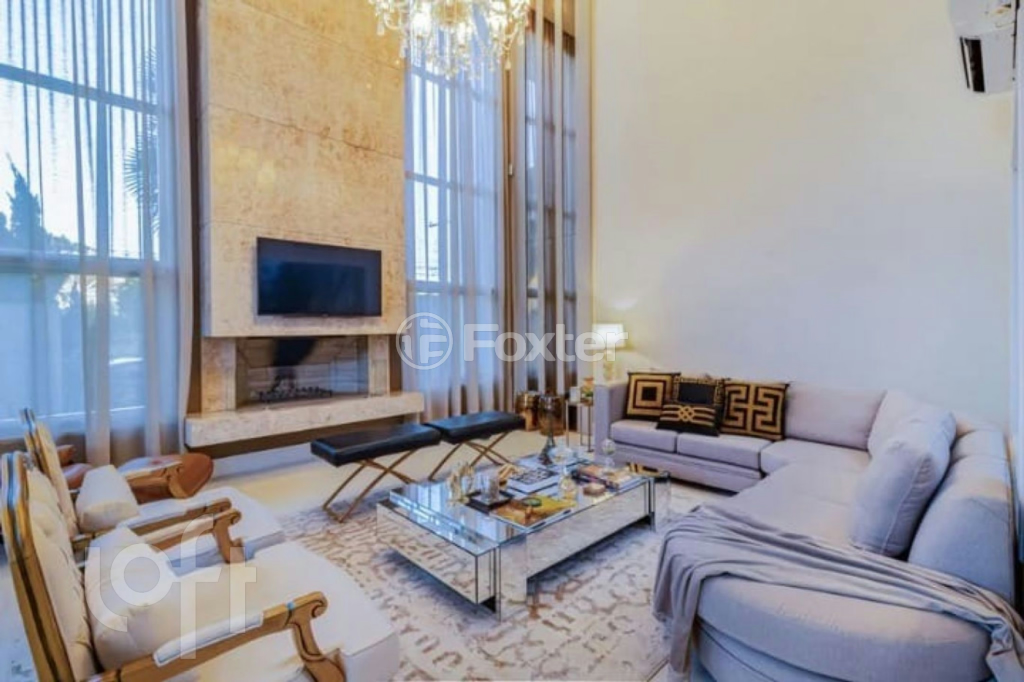 Casa à venda com 3 quartos, 297m² - Foto 1