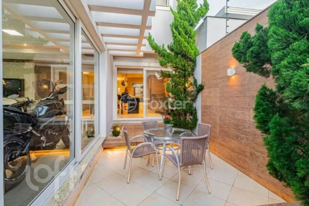 Casa à venda com 3 quartos, 297m² - Foto 15