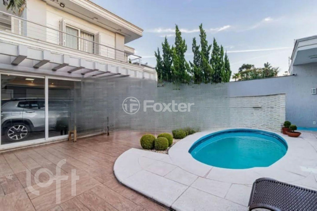 Casa à venda com 3 quartos, 297m² - Foto 2