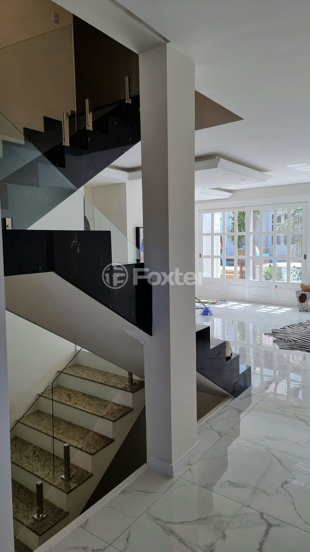 Casa à venda com 3 quartos, 215m² - Foto 14