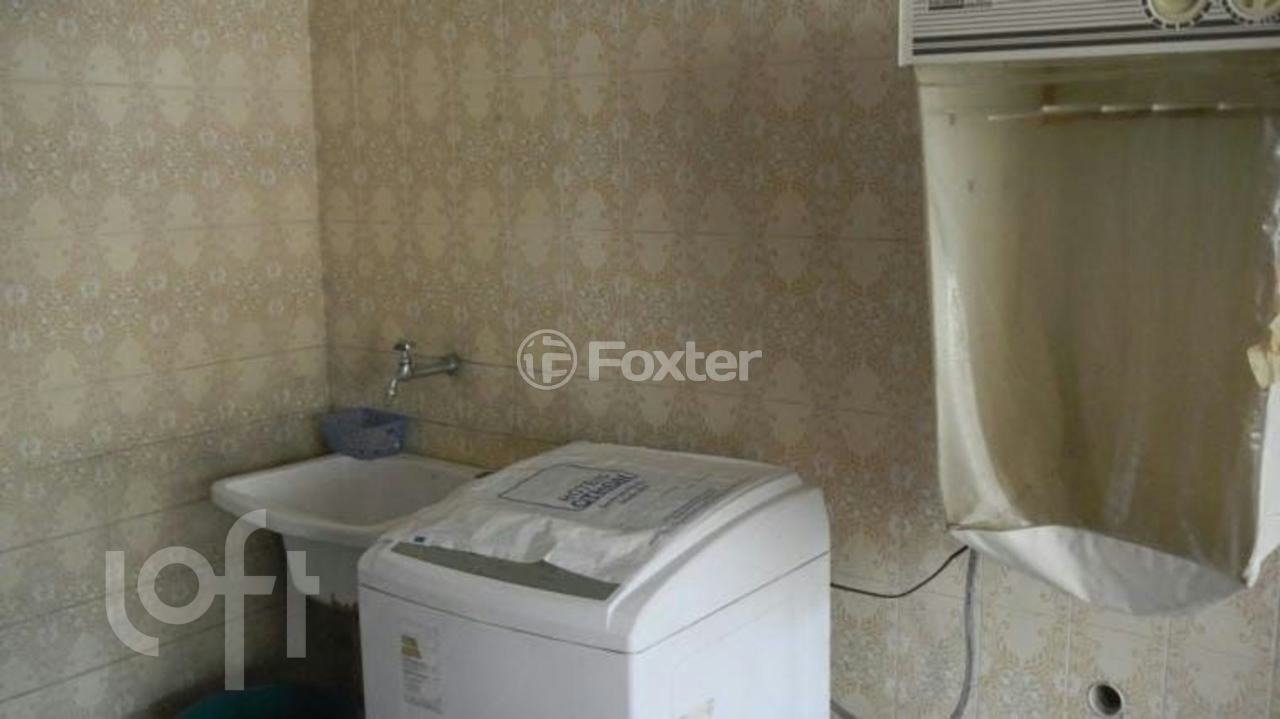 Casa à venda com 2 quartos, 290m² - Foto 8