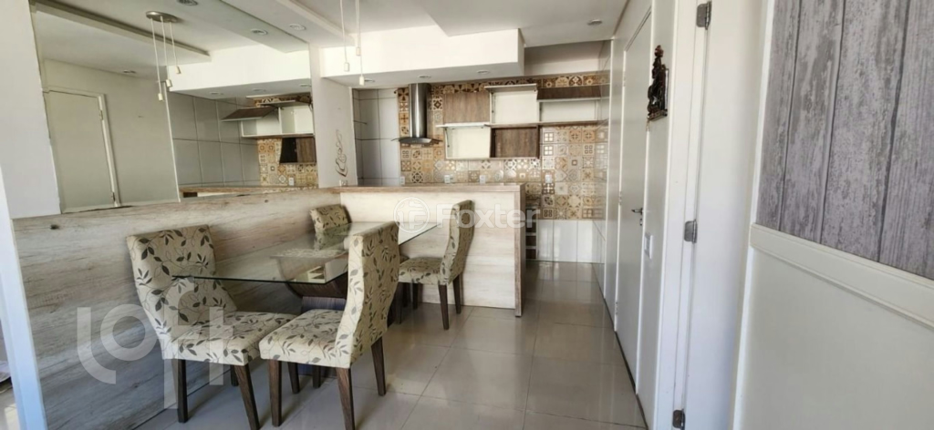 Apartamento à venda com 3 quartos, 50m² - Foto 1