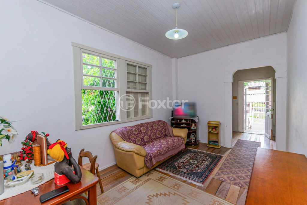 Casa à venda com 3 quartos, 104m² - Foto 2