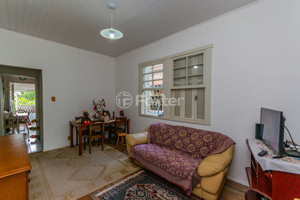 Casa à venda com 3 quartos, 104m² - Foto 4