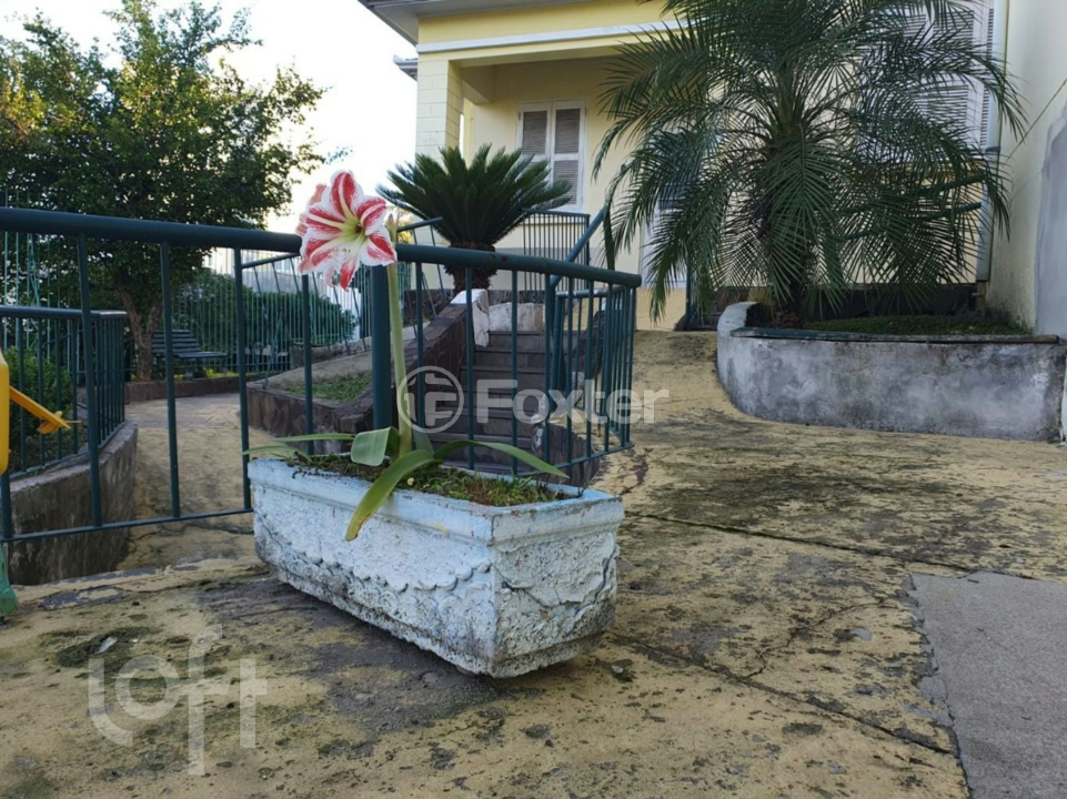 Casa à venda com 2 quartos, 241m² - Foto 7