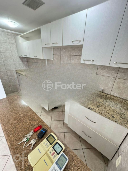 Apartamento à venda com 3 quartos, 131m² - Foto 9