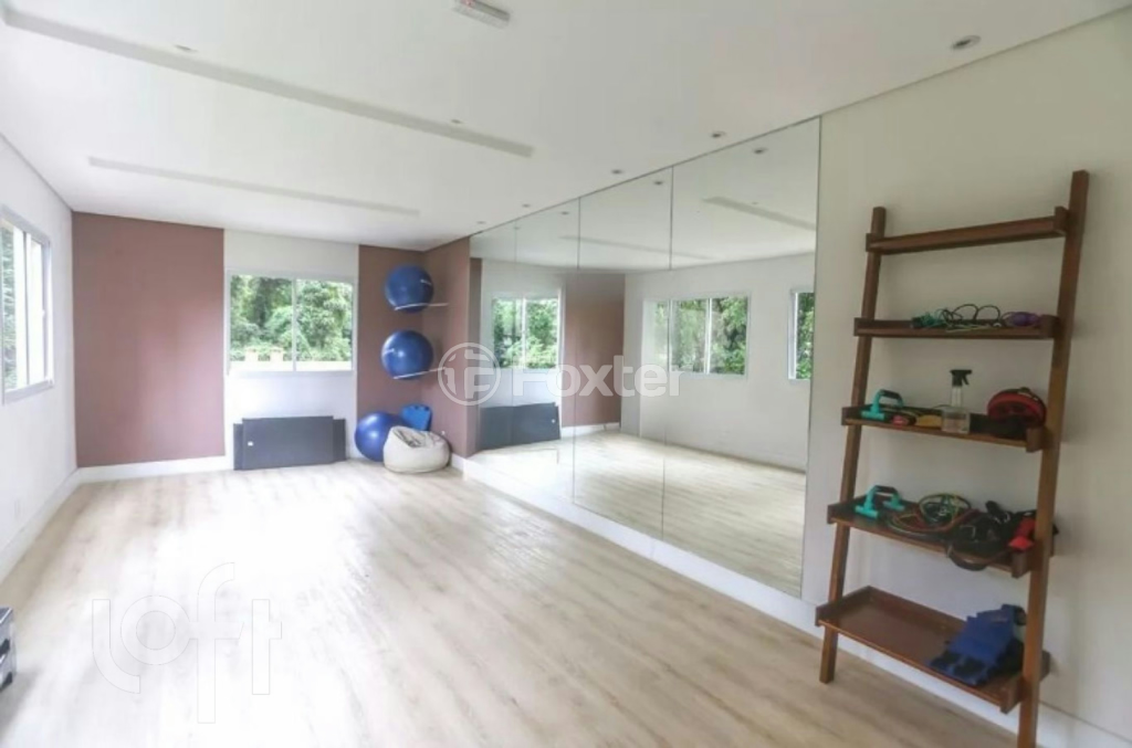 Apartamento à venda com 2 quartos, 35m² - Foto 18