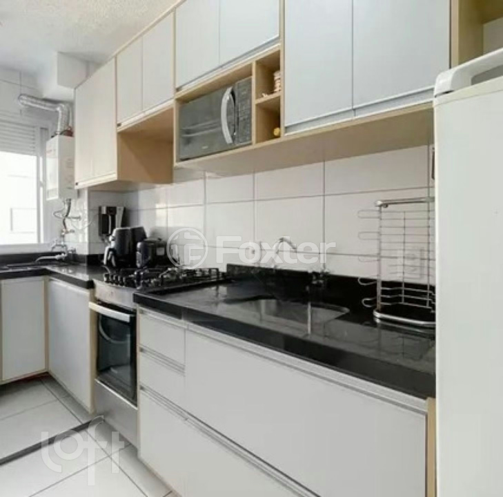 Apartamento à venda com 2 quartos, 35m² - Foto 2