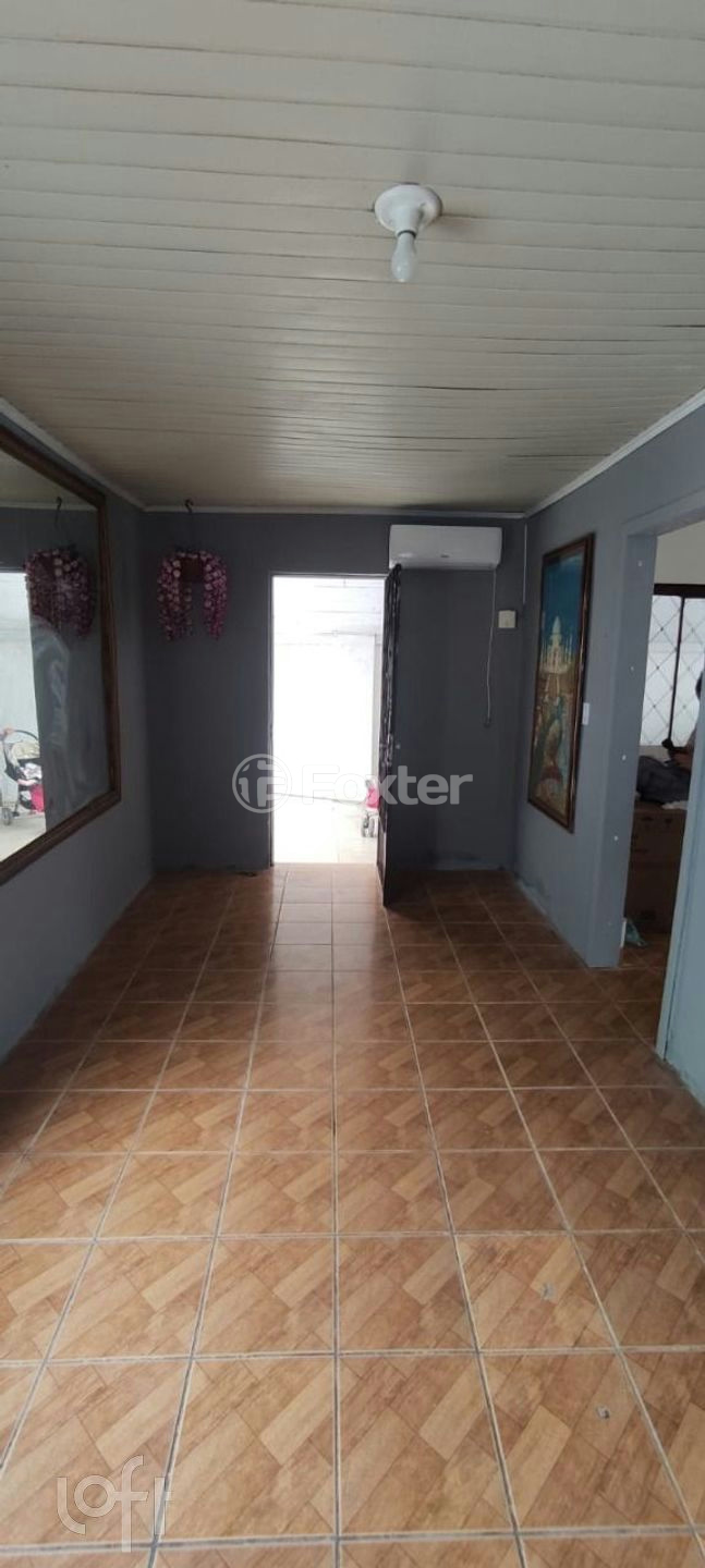 Casa à venda com 2 quartos, 300m² - Foto 1