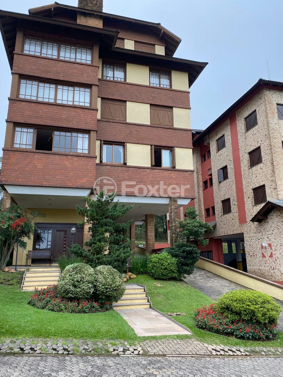 Apartamento à venda com 2 quartos, 79m² - Foto 1