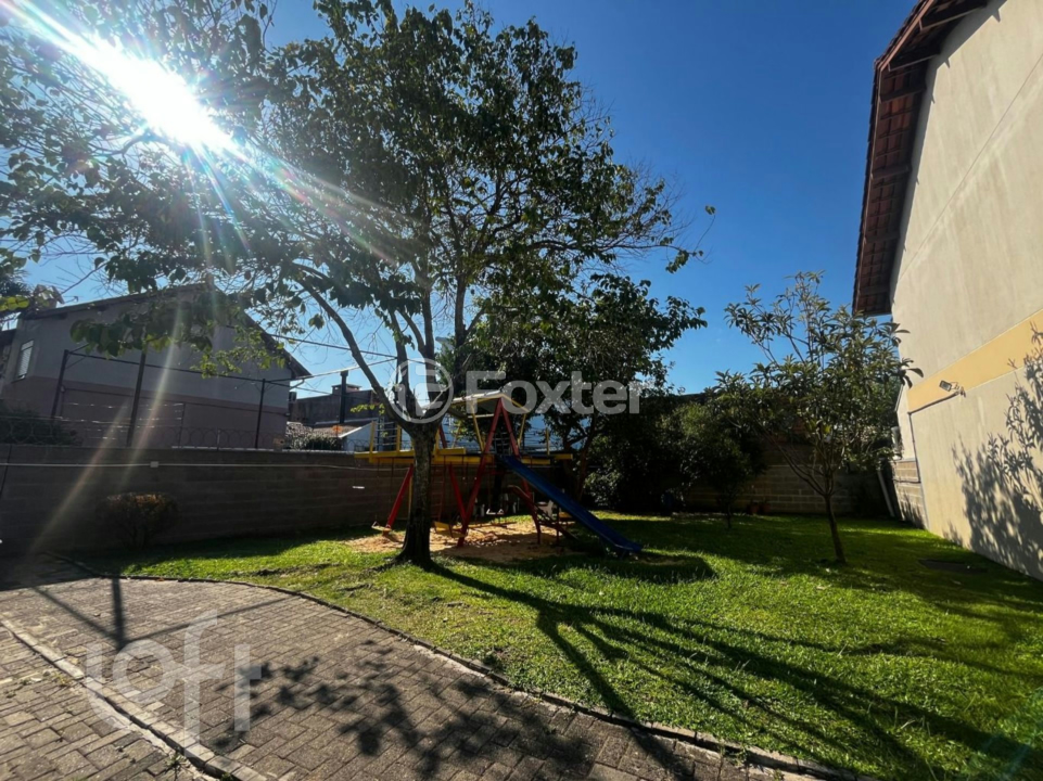 Casa à venda com 3 quartos, 92m² - Foto 42