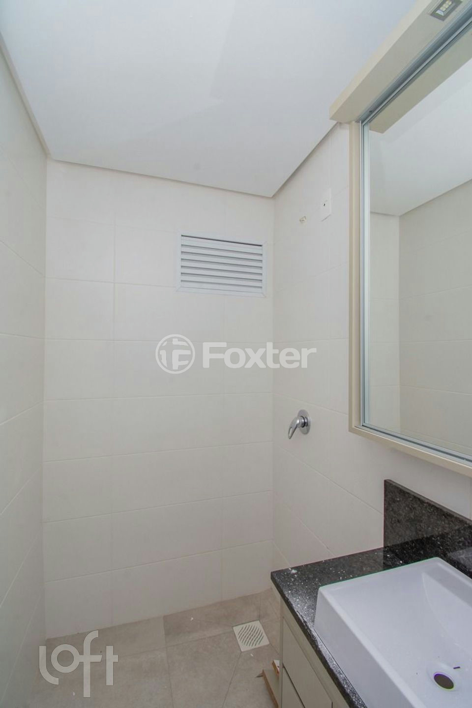 Apartamento à venda com 2 quartos, 64m² - Foto 17