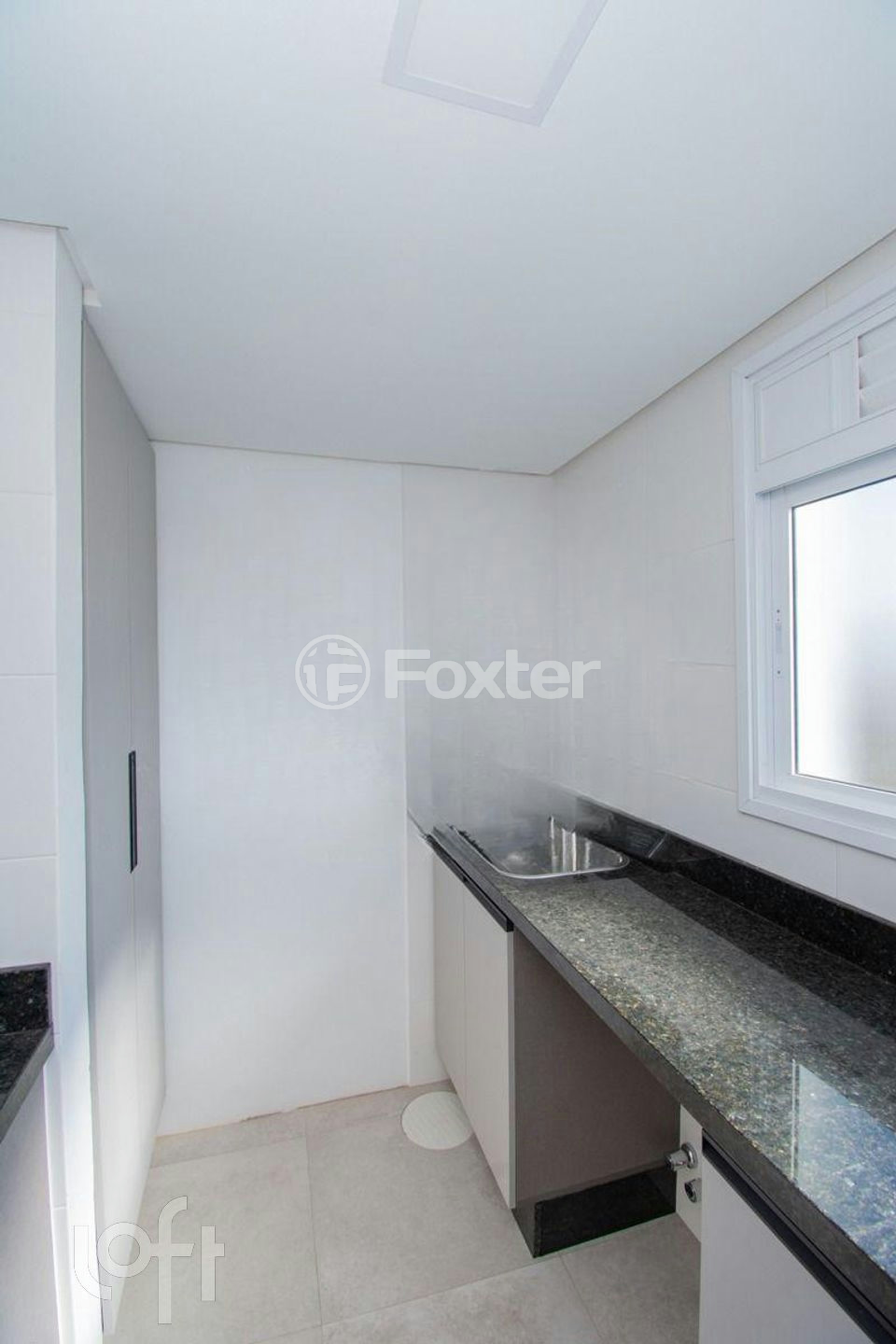 Apartamento à venda com 2 quartos, 64m² - Foto 18