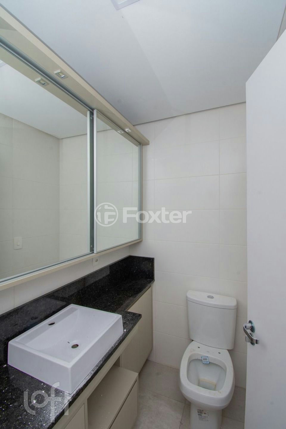 Apartamento à venda com 2 quartos, 64m² - Foto 16