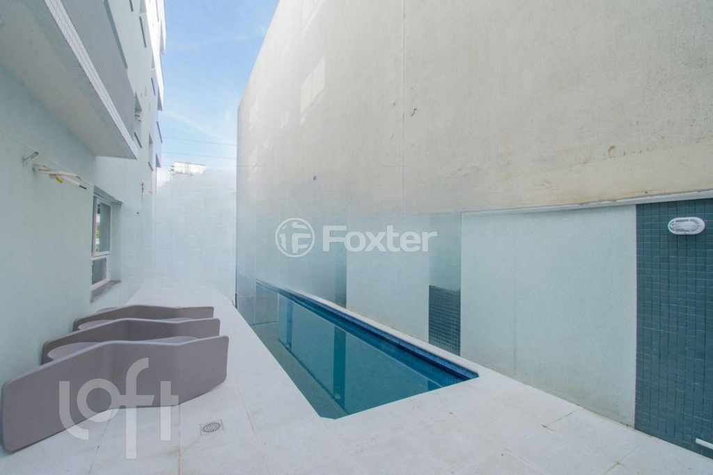 Apartamento à venda com 2 quartos, 64m² - Foto 24