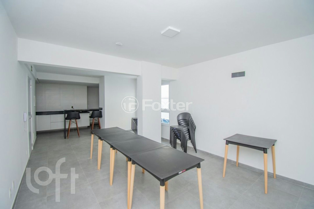 Apartamento à venda com 2 quartos, 64m² - Foto 22