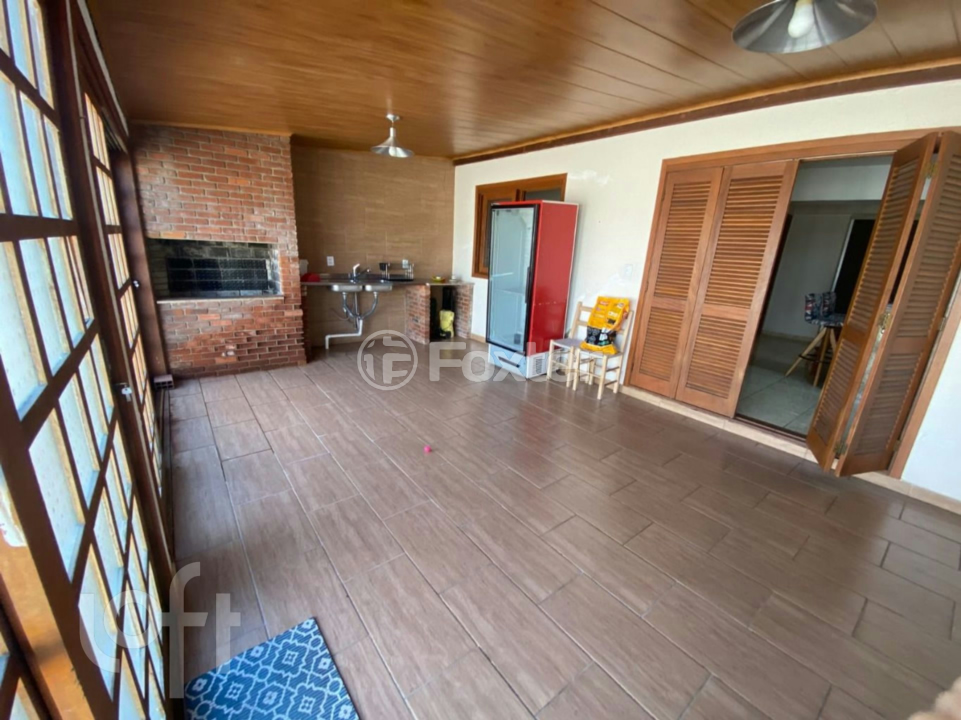 Casa à venda com 3 quartos, 210m² - Foto 24