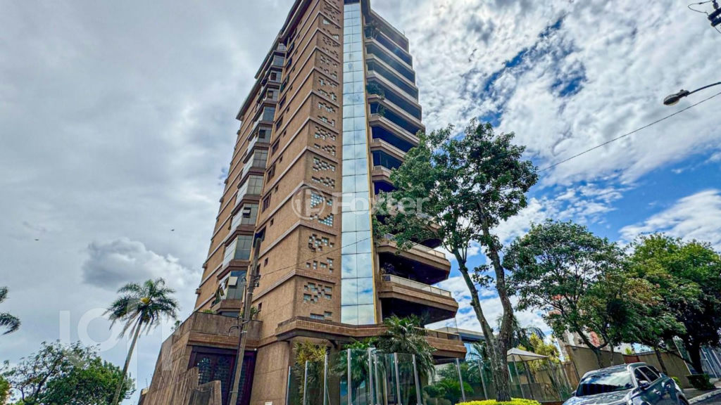 Cobertura à venda com 3 quartos, 300m² - Foto 2