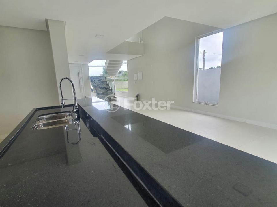 Casa de Condomínio à venda com 3 quartos, 224m² - Foto 6
