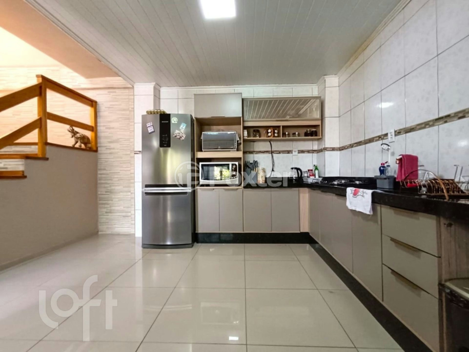Casa à venda com 3 quartos, 200m² - Foto 12