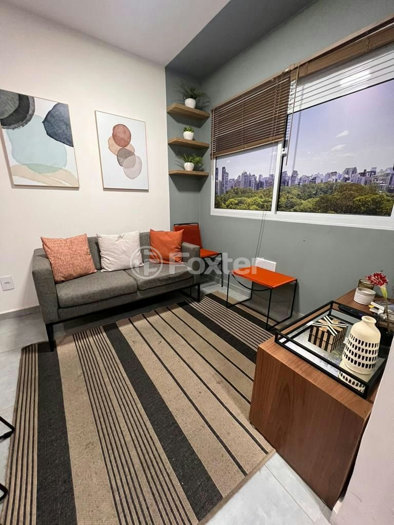Apartamento à venda com 2 quartos, 36m² - Foto 2