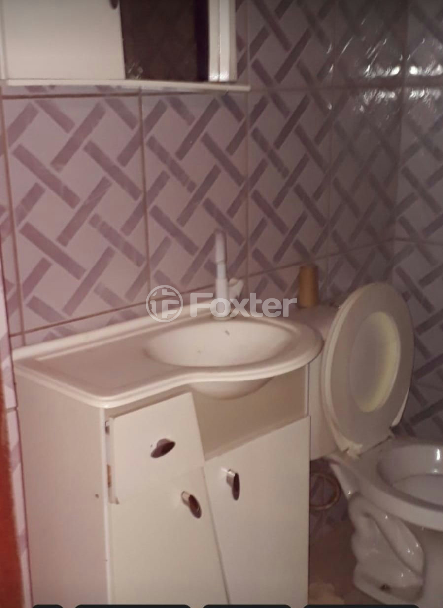 Casa à venda com 2 quartos, 75m² - Foto 4