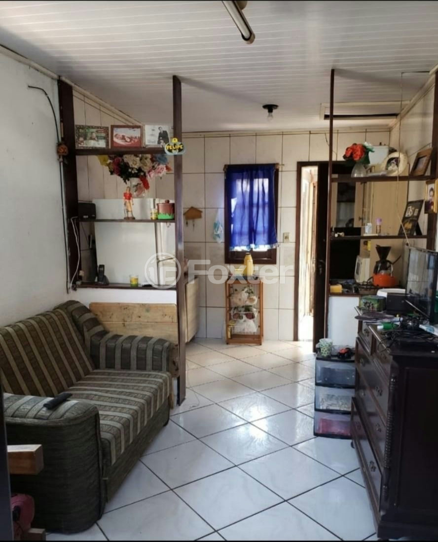 Casa à venda com 2 quartos, 75m² - Foto 1