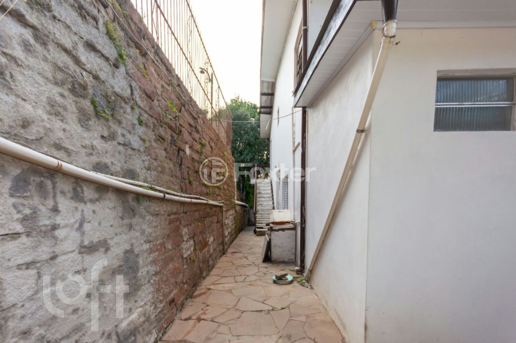 Casa à venda com 5 quartos, 226m² - Foto 24