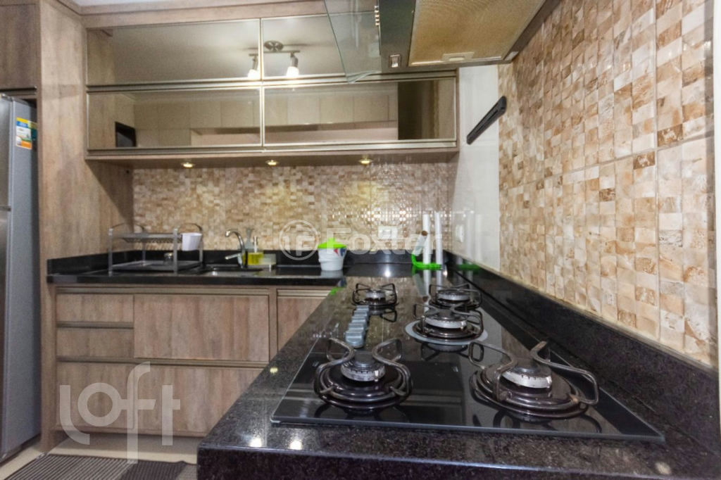 Casa à venda com 5 quartos, 226m² - Foto 16
