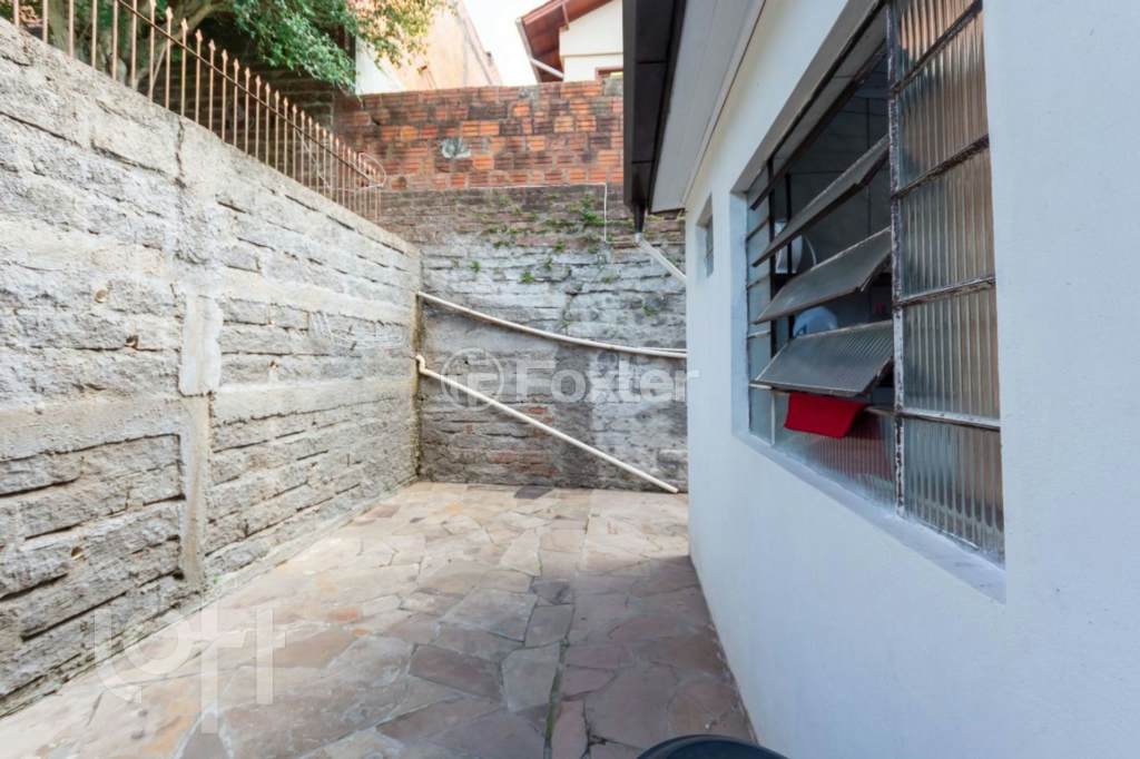 Casa à venda com 5 quartos, 226m² - Foto 23