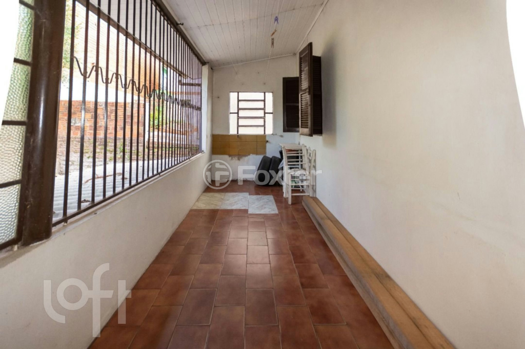 Casa à venda com 5 quartos, 226m² - Foto 29