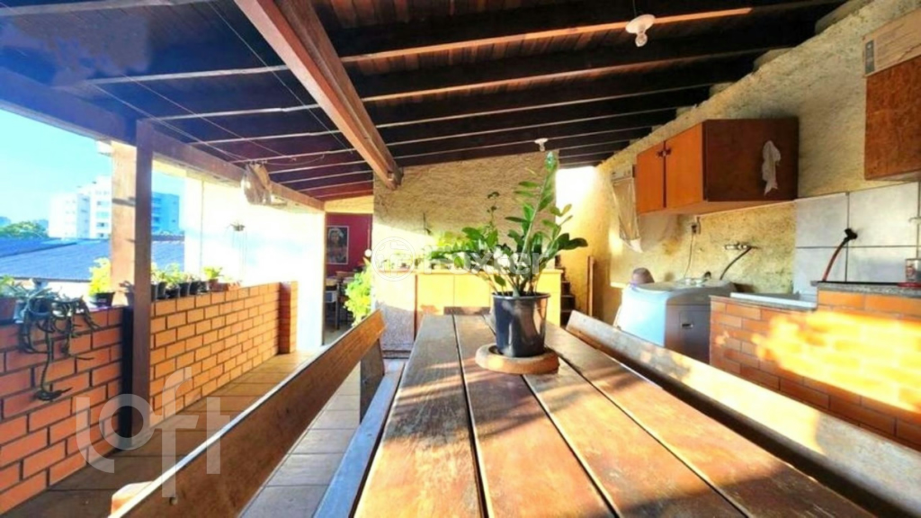 Casa à venda com 3 quartos, 195m² - Foto 7