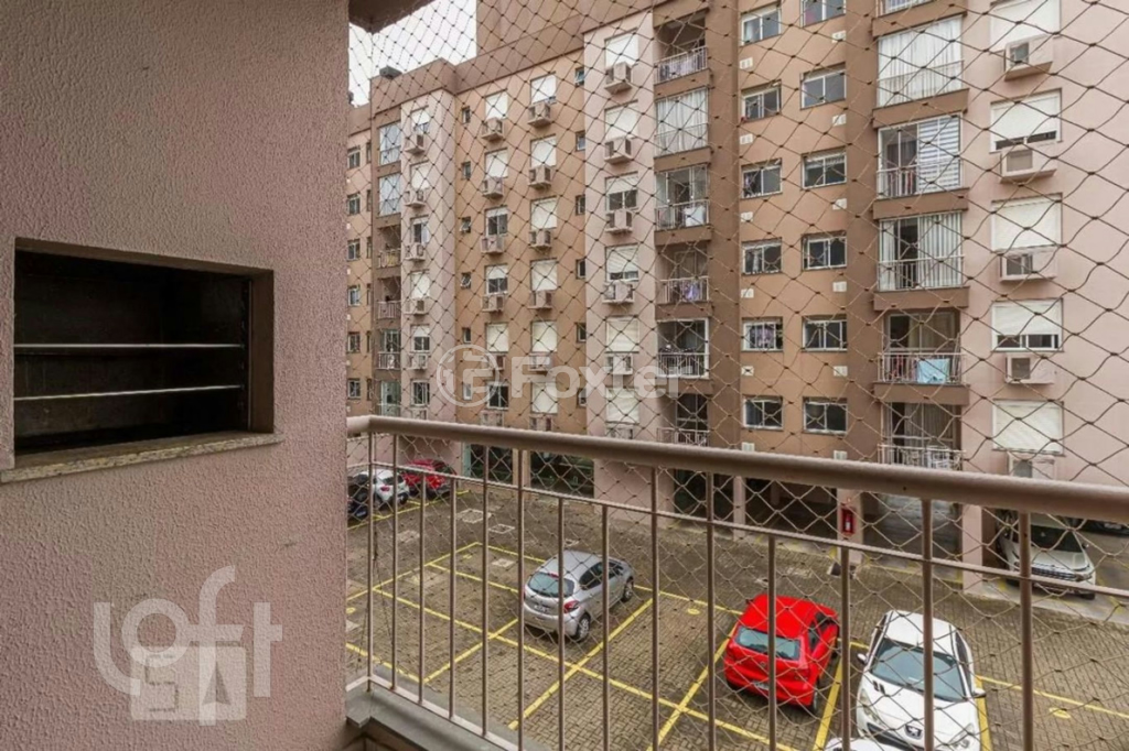 Apartamento à venda com 3 quartos, 74m² - Foto 4