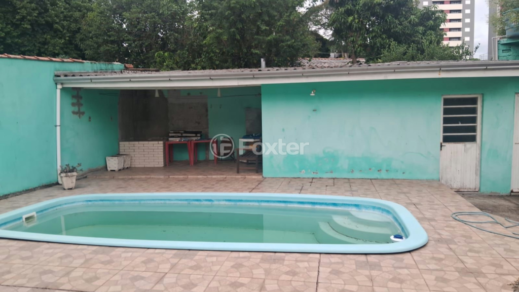 Casa à venda com 3 quartos, 250m² - Foto 10