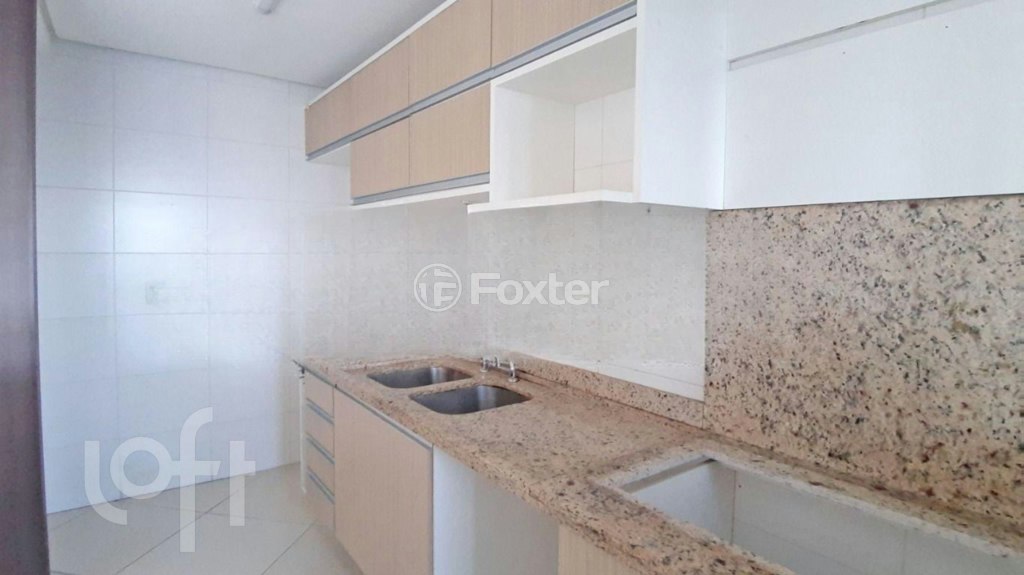 Apartamento à venda com 2 quartos, 67m² - Foto 5