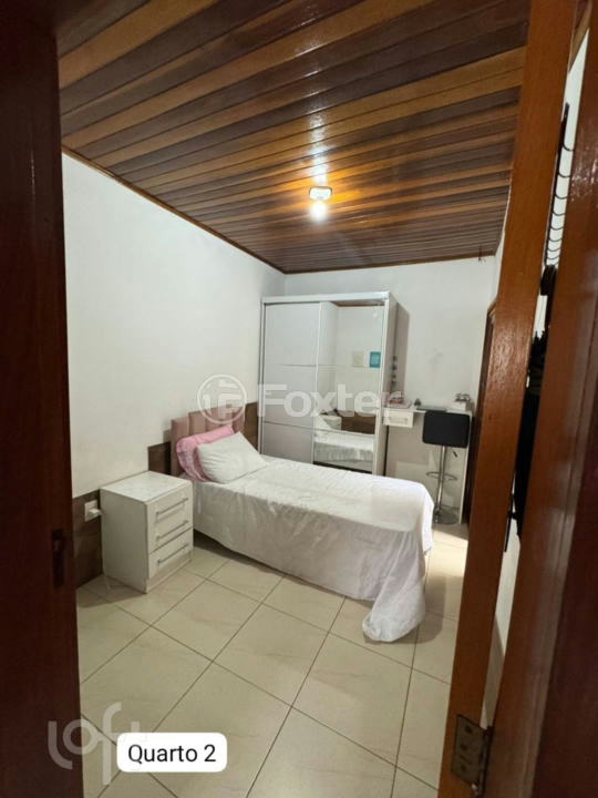 Casa à venda com 4 quartos, 220m² - Foto 10