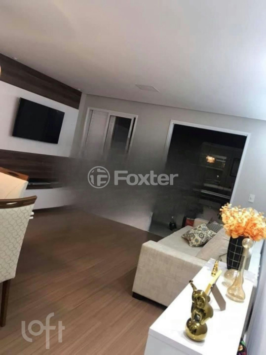 Apartamento à venda com 2 quartos, 74m² - Foto 1