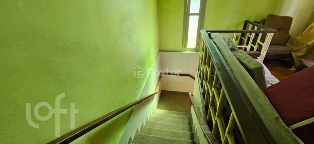 Casa à venda com 5 quartos, 216m² - Foto 3