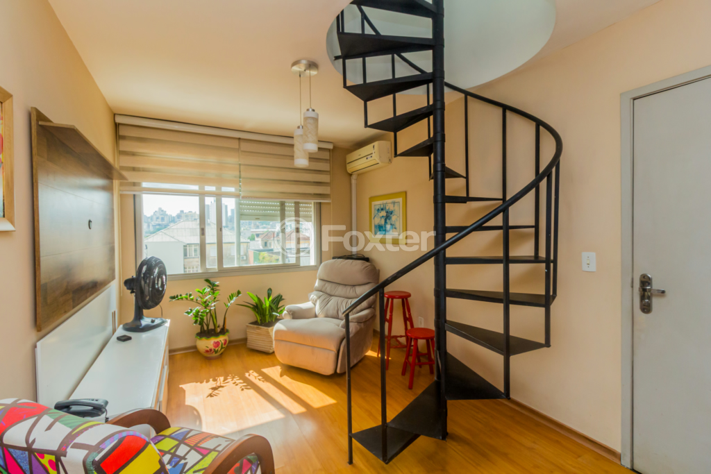 Cobertura à venda com 2 quartos, 102m² - Foto 2