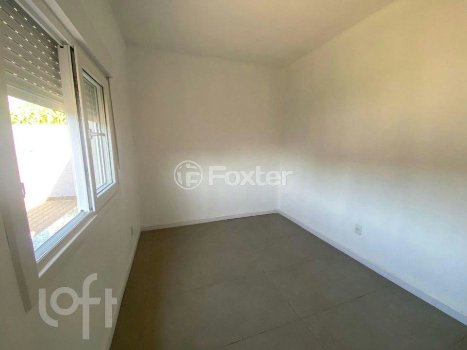 Casa à venda com 3 quartos, 65m² - Foto 11