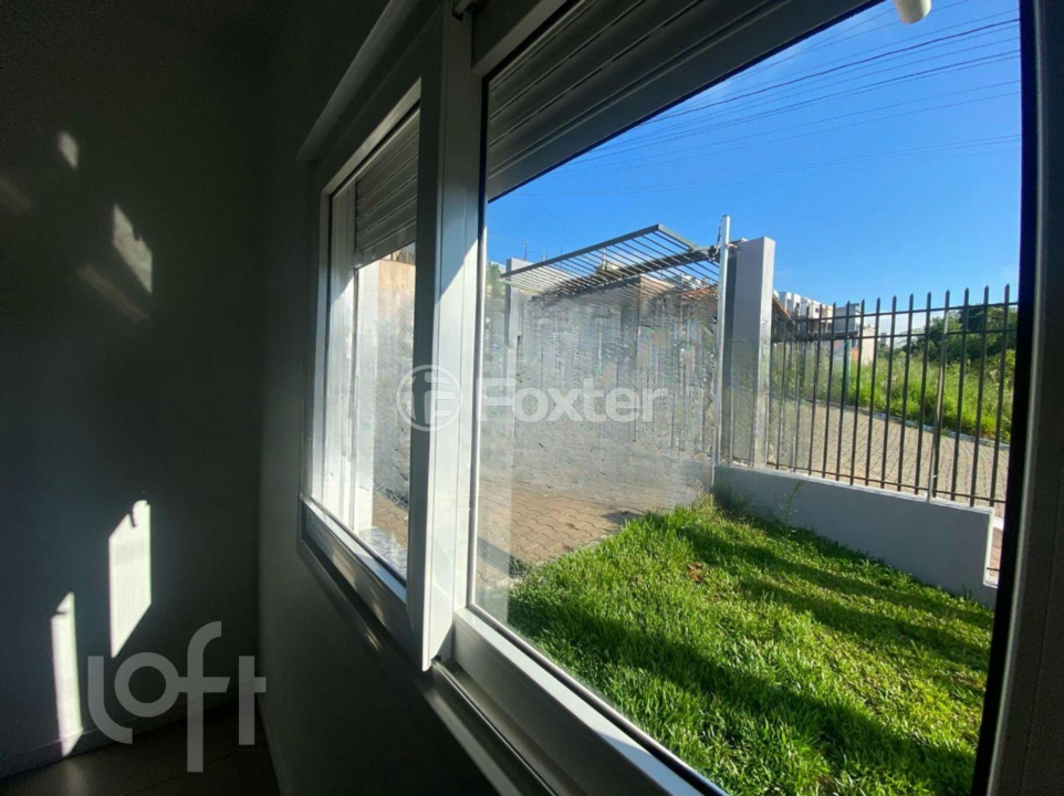 Casa à venda com 3 quartos, 65m² - Foto 3