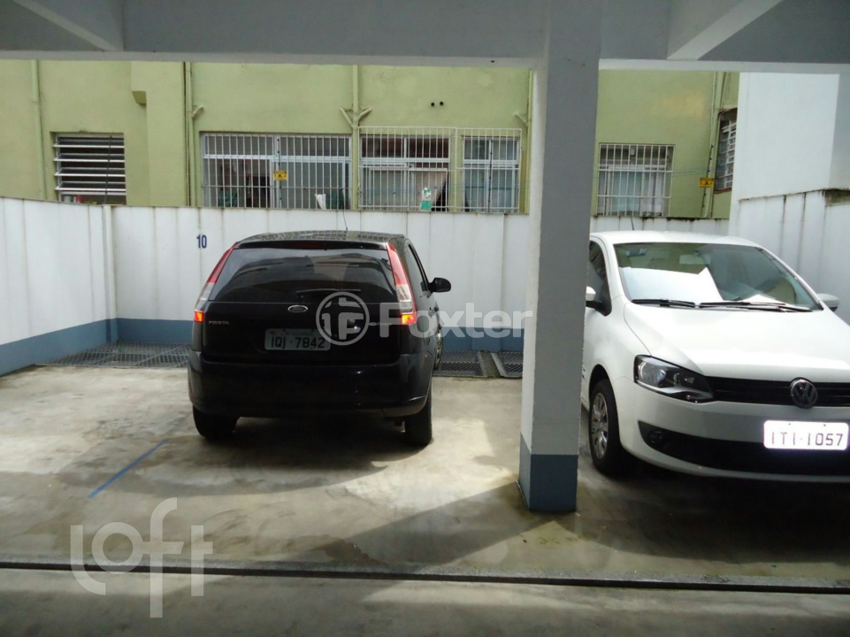 Apartamento à venda com 1 quarto, 41m² - Foto 28