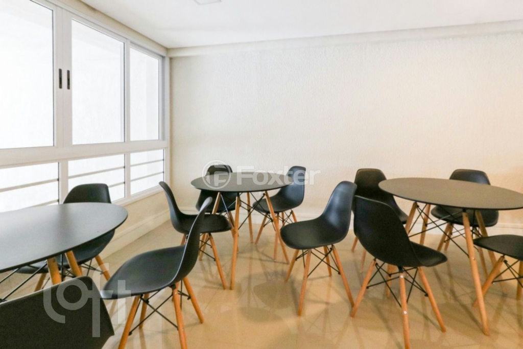 Apartamento à venda com 3 quartos, 99m² - Foto 38