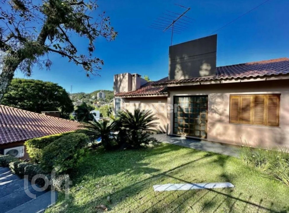 Casa à venda com 3 quartos, 245m² - Foto 24