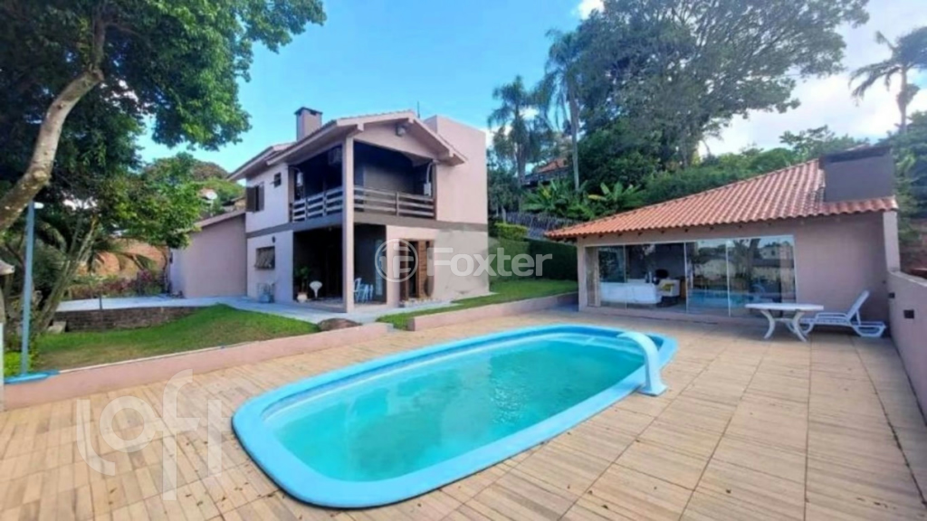 Casa à venda com 3 quartos, 245m² - Foto 8