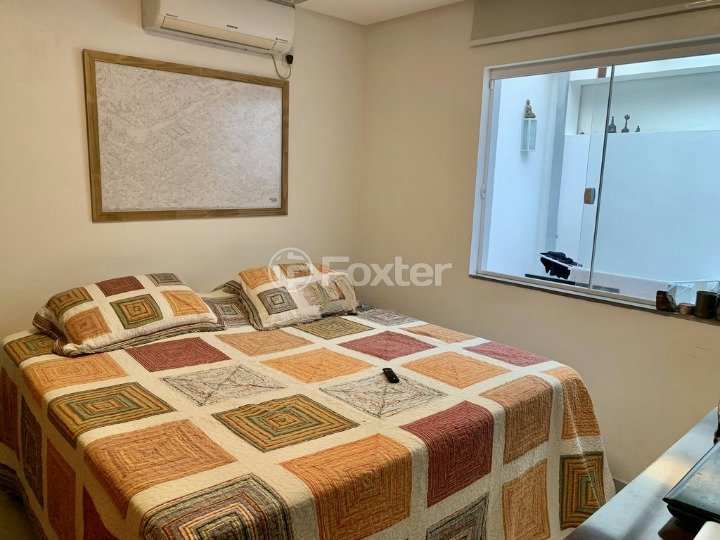 Casa à venda com 3 quartos, 119m² - Foto 9