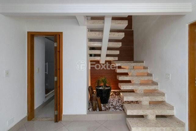 Casa à venda com 5 quartos, 300m² - Foto 44