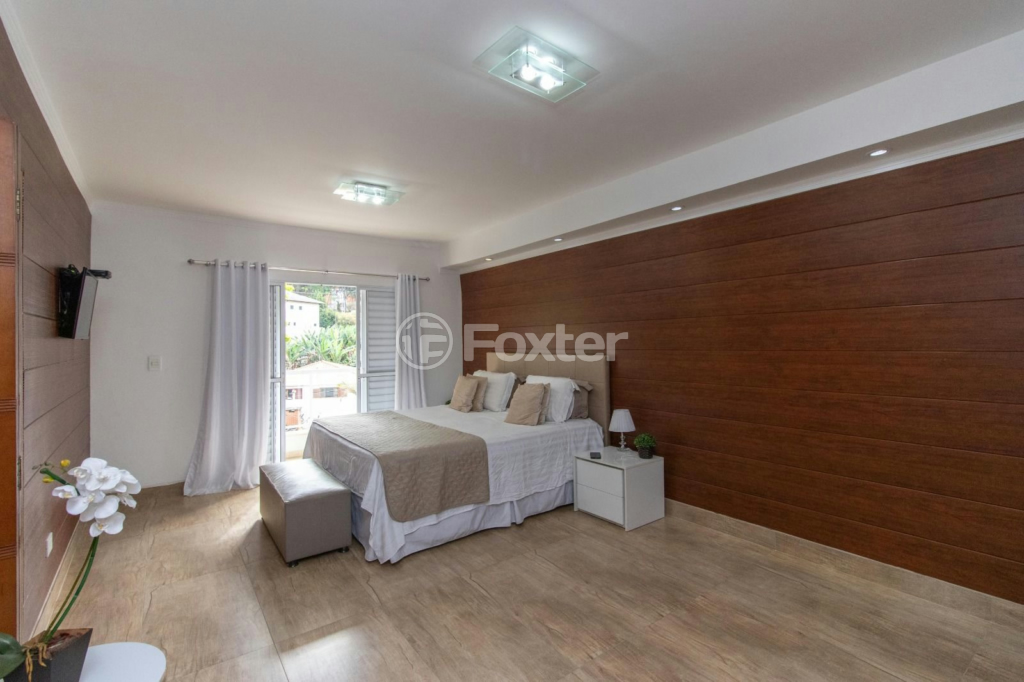 Casa à venda com 5 quartos, 300m² - Foto 60