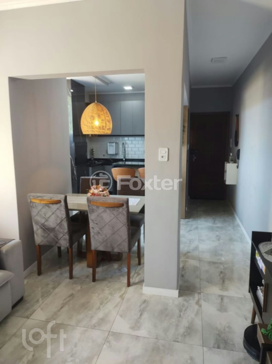 Apartamento à venda com 2 quartos, 67m² - Foto 11