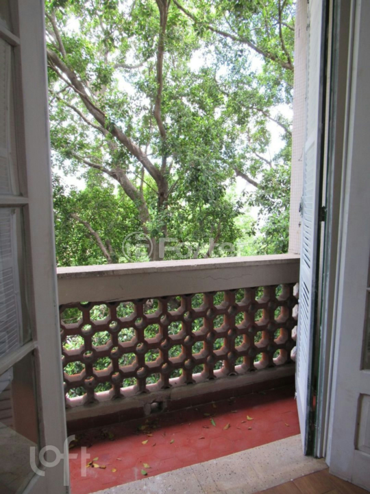 Apartamento à venda com 2 quartos, 67m² - Foto 17